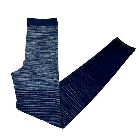 Ladies Nike Pro Hyperwarm England Nordic Print Leggings Size Medium - Picture 8 of 14